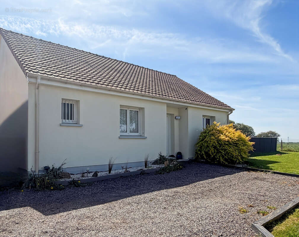 Maison à SAINT-JACQUES-D'ALIERMONT