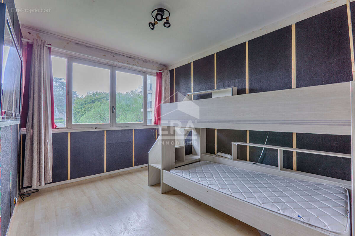 Appartement à FONTENAY-LE-FLEURY