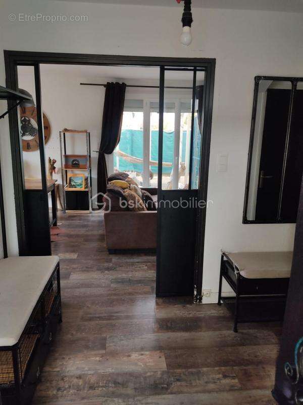 Maison à SAINT-CYPRIEN