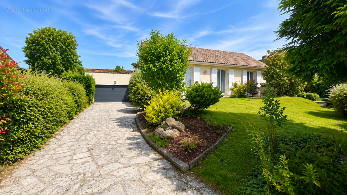 Maison à CHARTRES