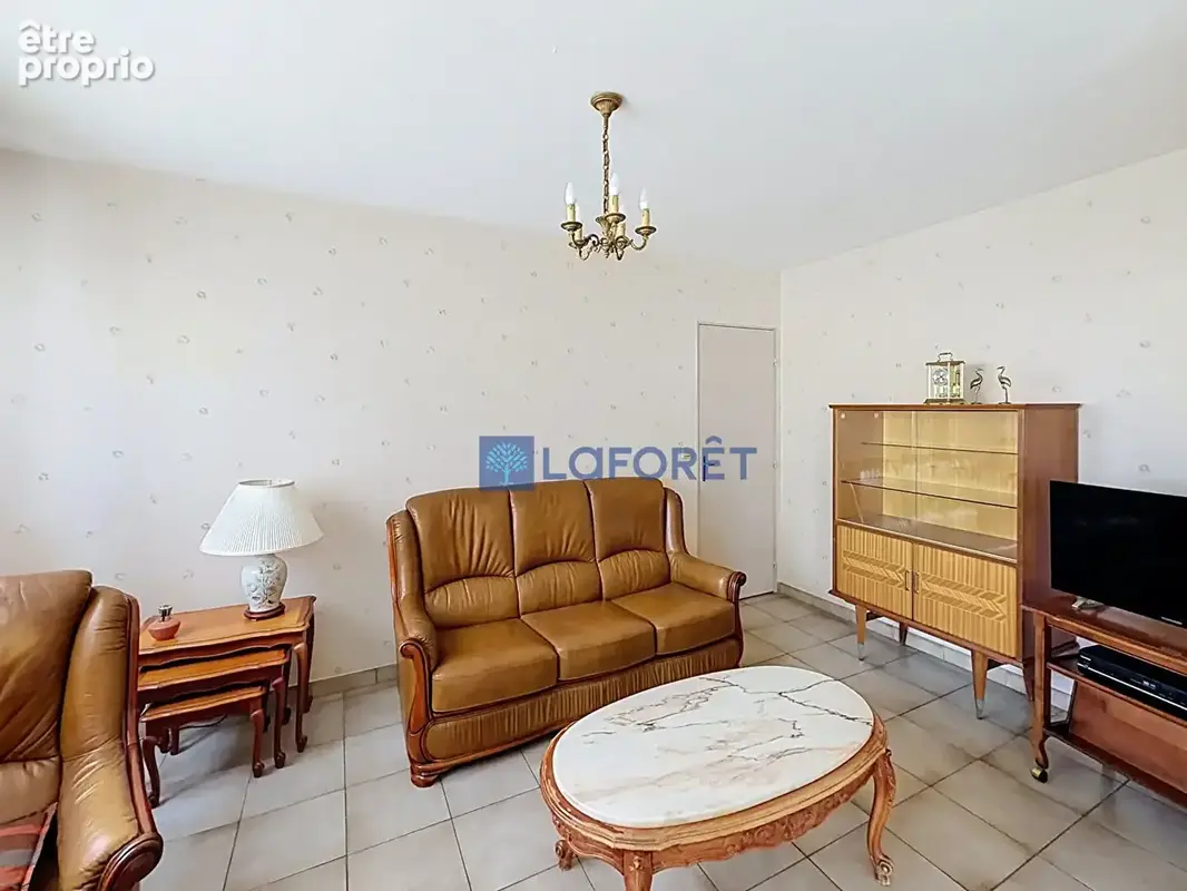 Appartement Saint Pierre Du Perray 5 pièce  96,47 m2 - photo 4