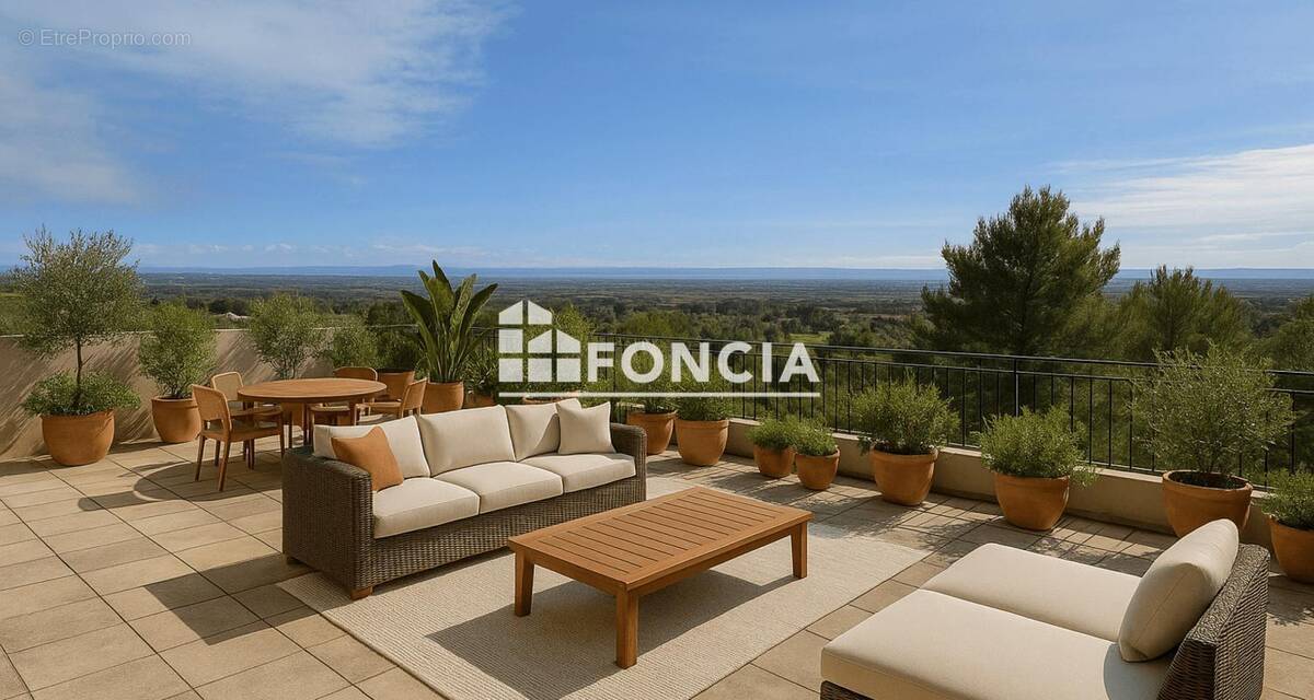 Appartement à VILLENEUVE-LES-AVIGNON