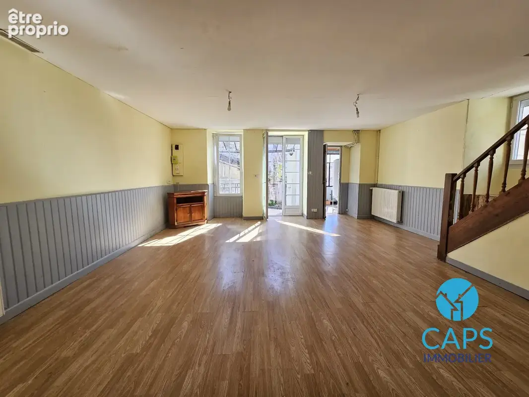 Maison 4 pièces 106 m² à vendre à Voulgezac (16250) - photo 5