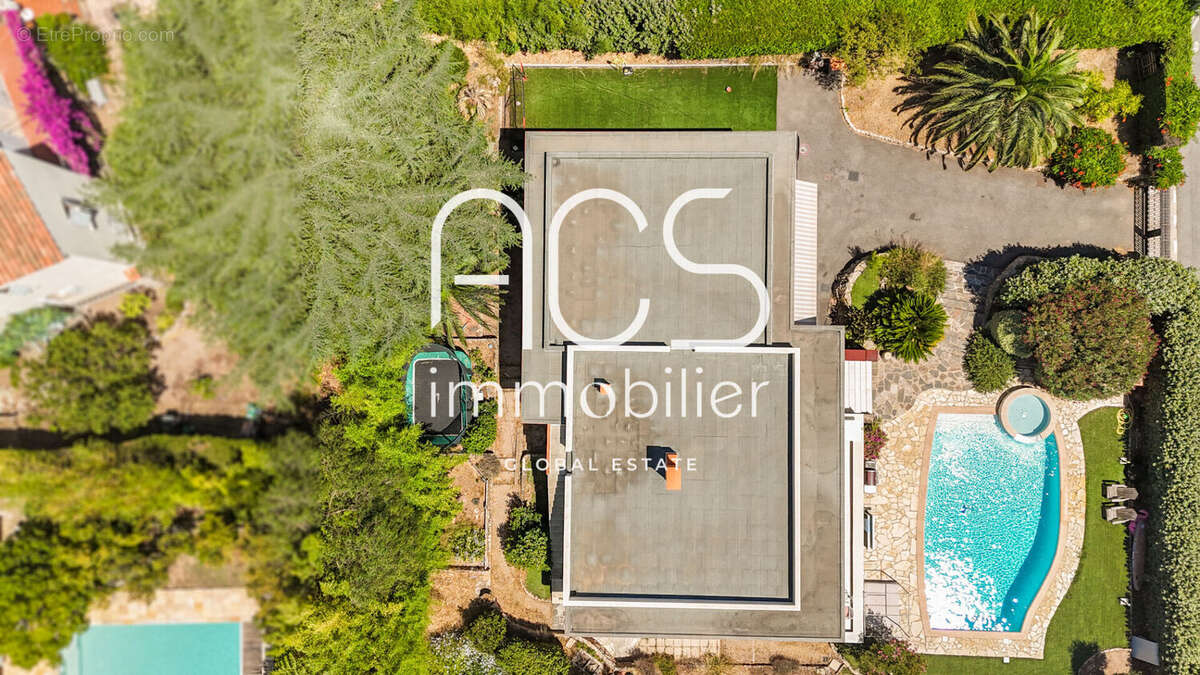 Maison à SAINT-RAPHAEL