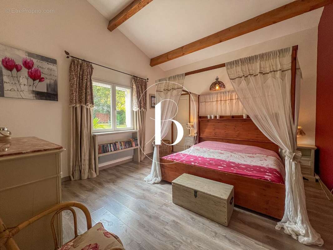 Maison à GOUDARGUES