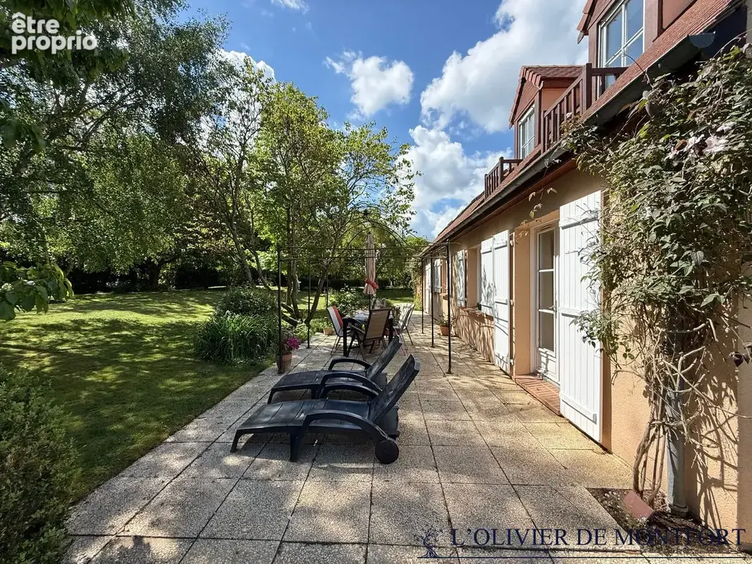 Maison individuelle à Montfort L Amaury 7 pièce(s) 185 m² au sol - photo 4