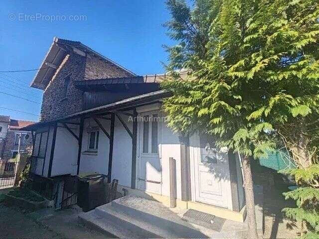 Maison à VILLENEUVE-SAINT-GEORGES