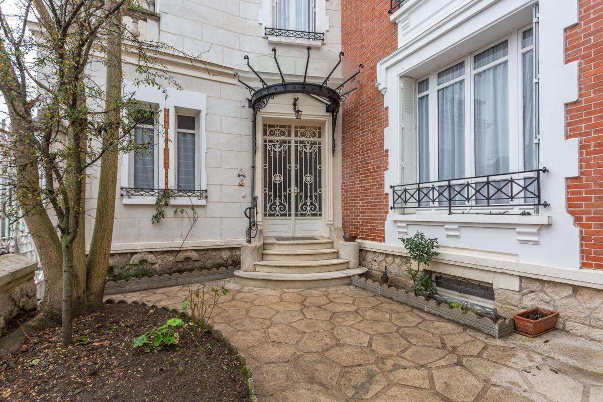 Maison à ETAMPES