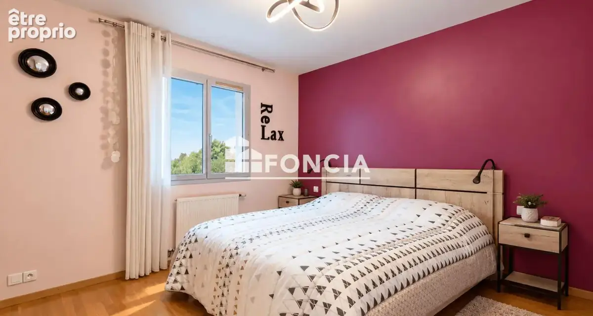 PARCIEUX -Maison T5 de 136 m² avec piscine et terrain clos de 800 m² - photo 13