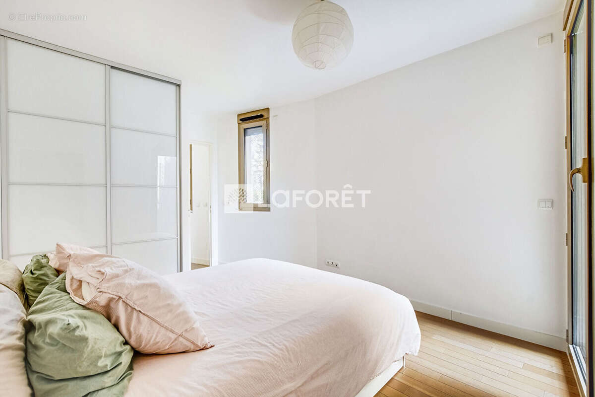 Appartement 41 m² à Paris-15e  - photo 5