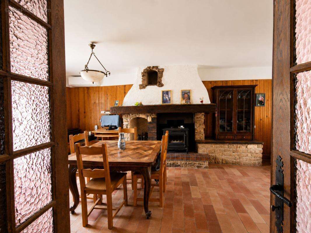 Maison à LA MOTTE