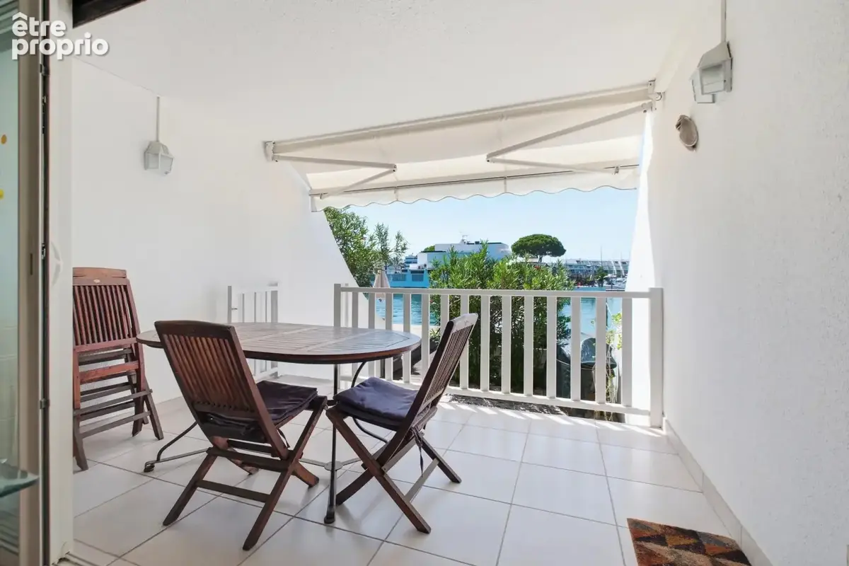 Marina en duplex avec appontement bateau Port Camargue - photo 3