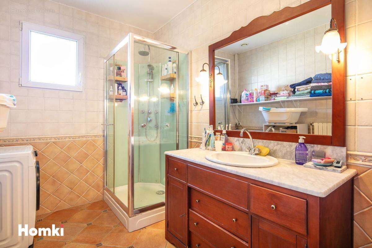 Maison de ville T6 de 121 m2 à Saint-Martin-d'Hères 38400 - photo 16