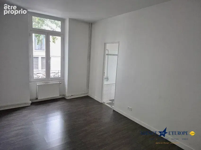 Appartement 4 pièces 87 m² à vendre à Vichy (03200) - photo 7