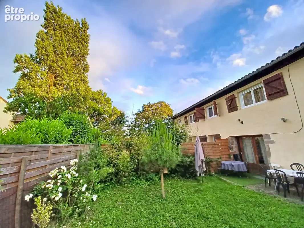 Photo Maison à Issoire au prix de 374 000€