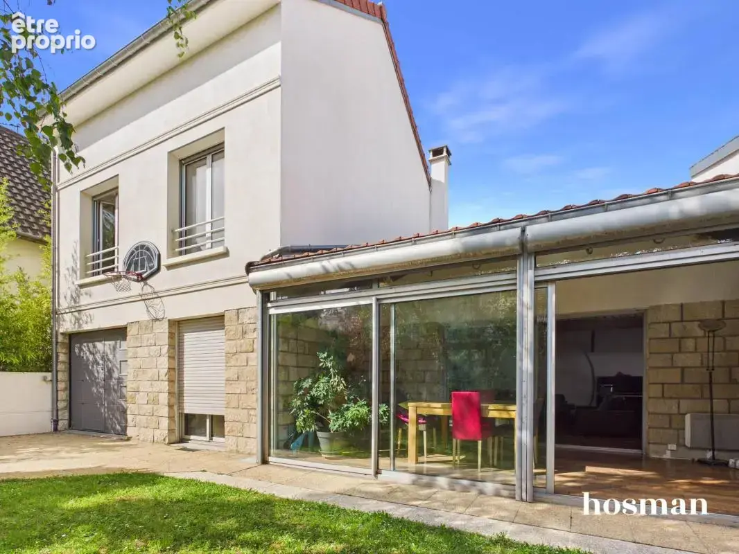 Maison à NANTERRE