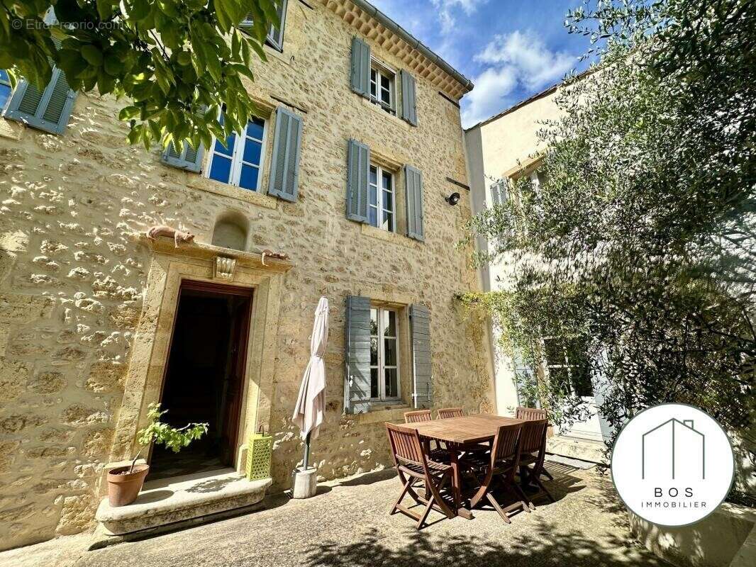 Maison à SALON-DE-PROVENCE