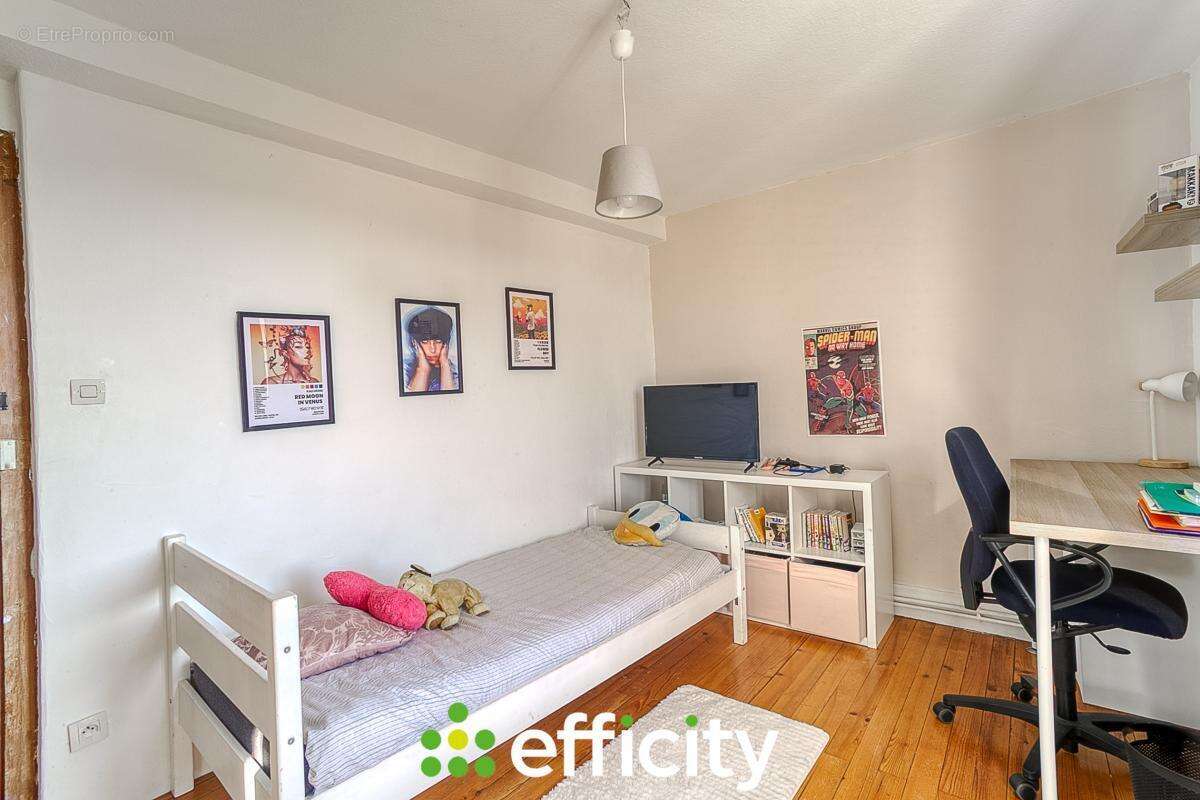 Maison à CHASSE-SUR-RHONE