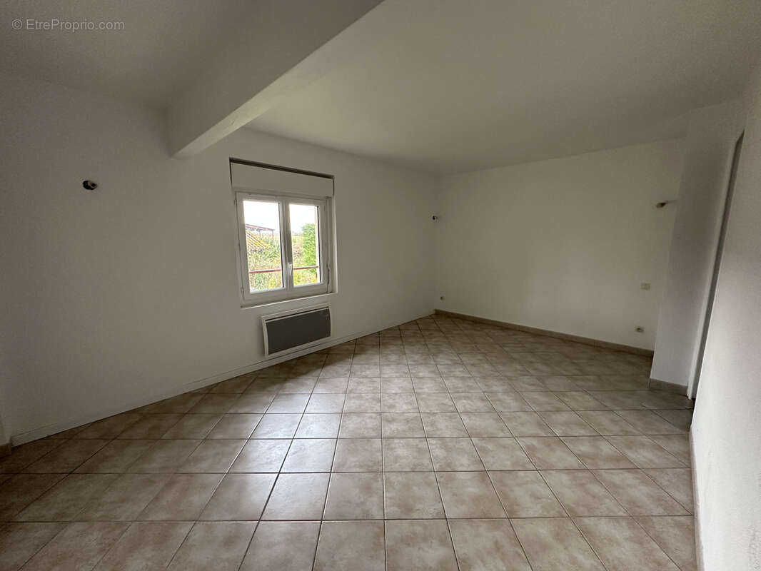 Appartement à MONFLANQUIN