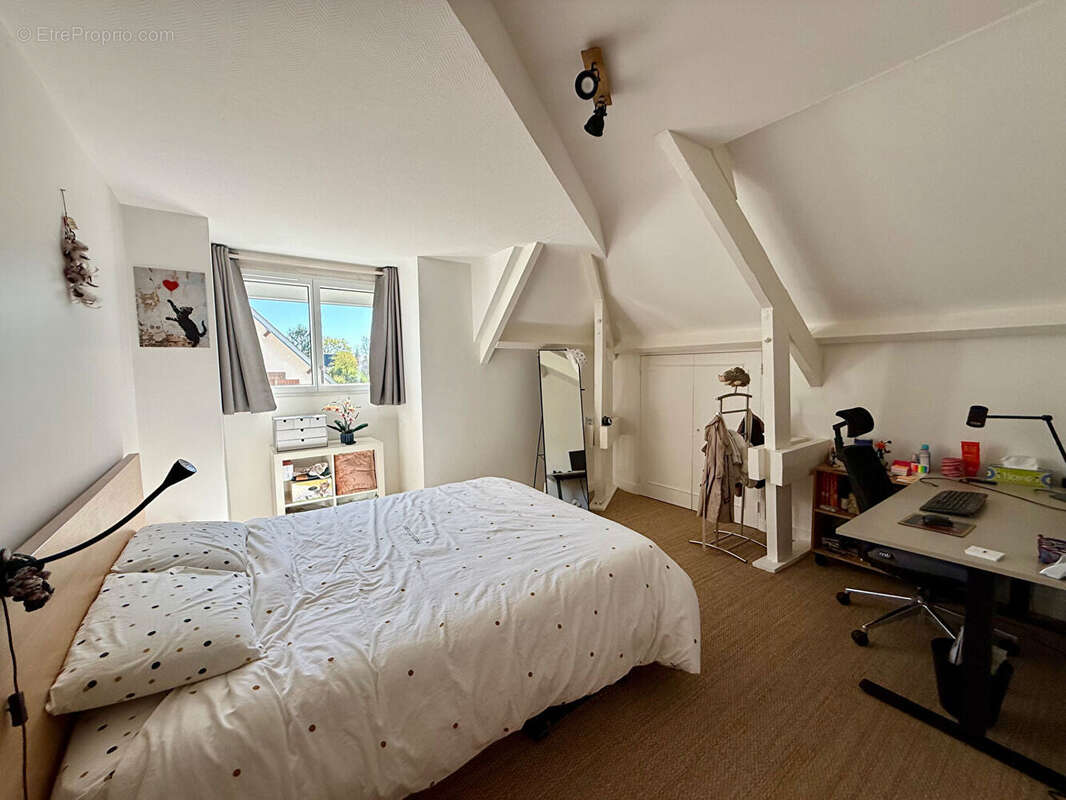 Maison à CHAMBRAY-LES-TOURS