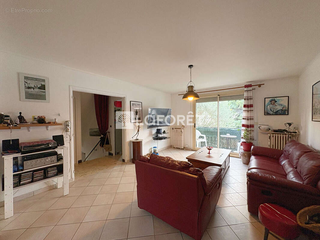 Maison familiale 6 pièces 116 m2 - à deux pas du Port aux Cerises - photo 4