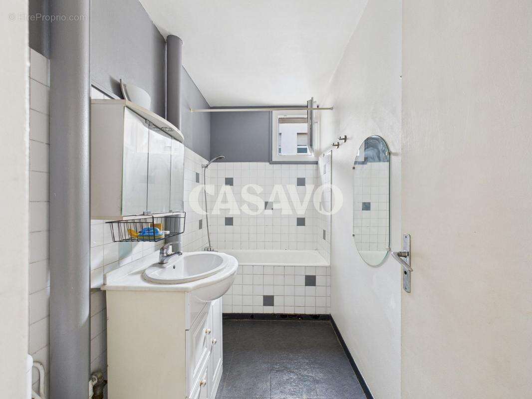 Appartement à IVRY-SUR-SEINE