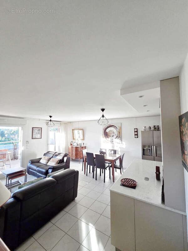 Appartement à LE CANNET