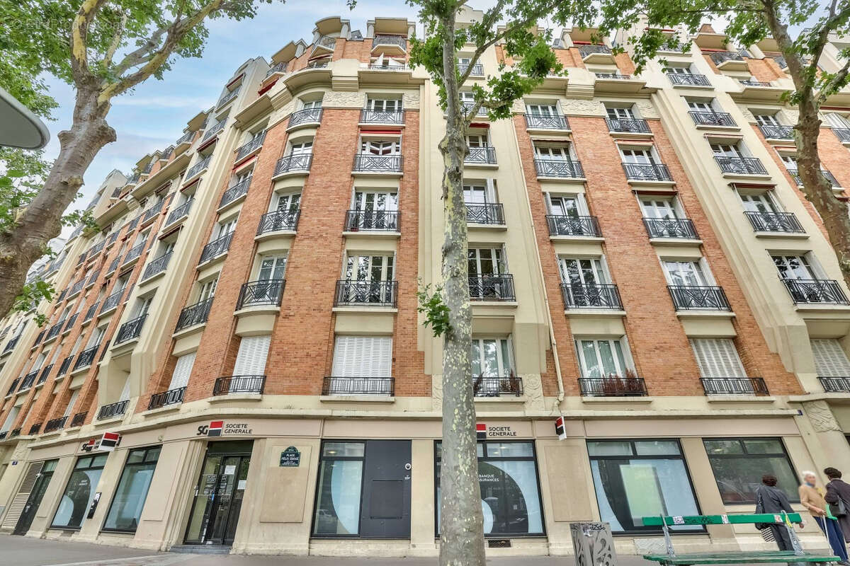 Appartement à PARIS-12E