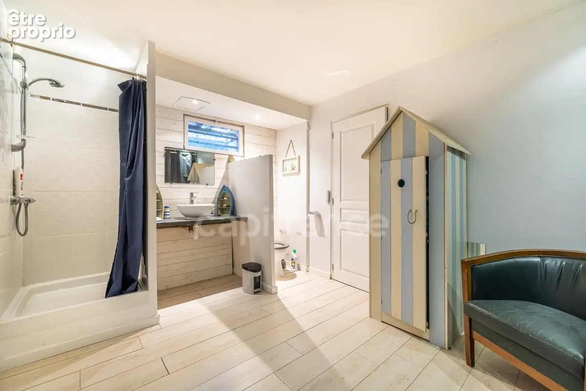 Maison à vendre de 135m² à Longpont-sur-Orge – Beaux volumes, jardin et sous-sol total - photo 9