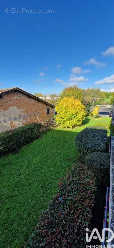 Photo 6 - Appartement à PAREMPUYRE