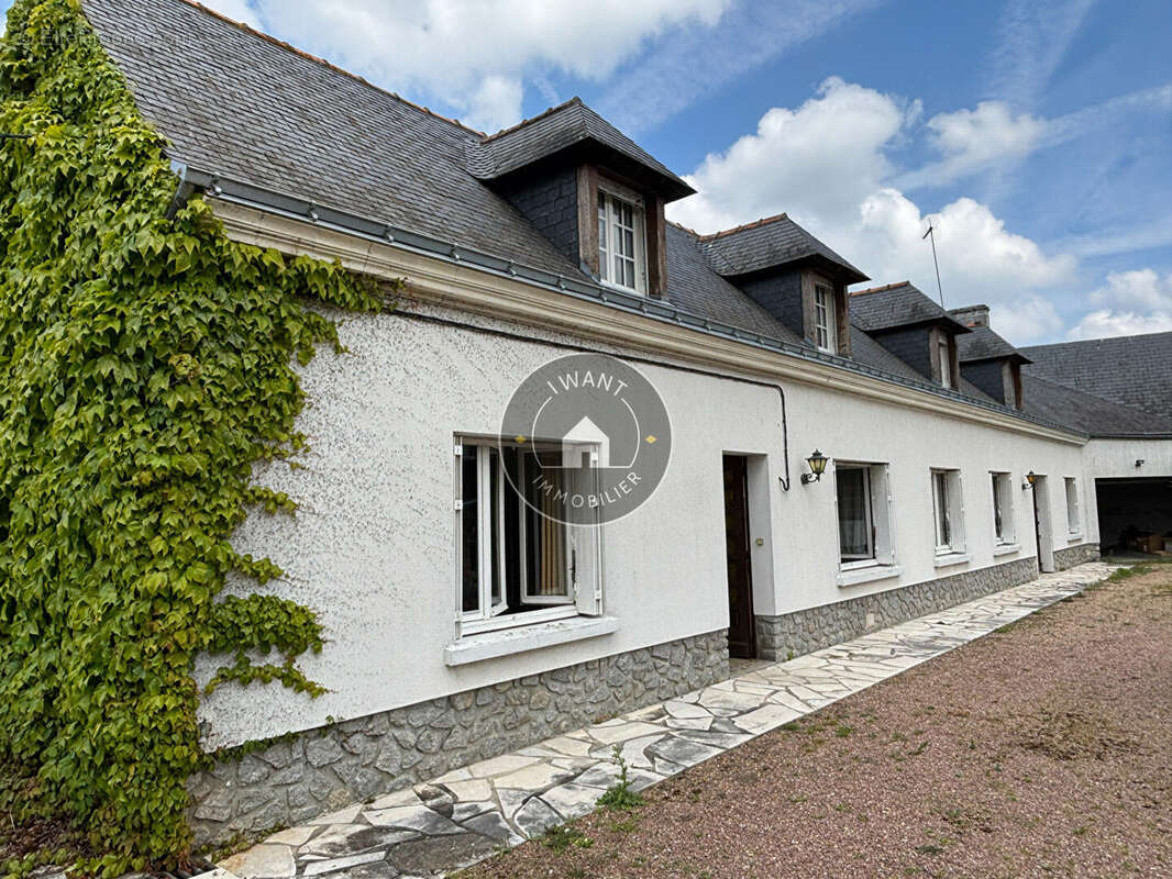 Maison à BEAUFORT-EN-VALLEE