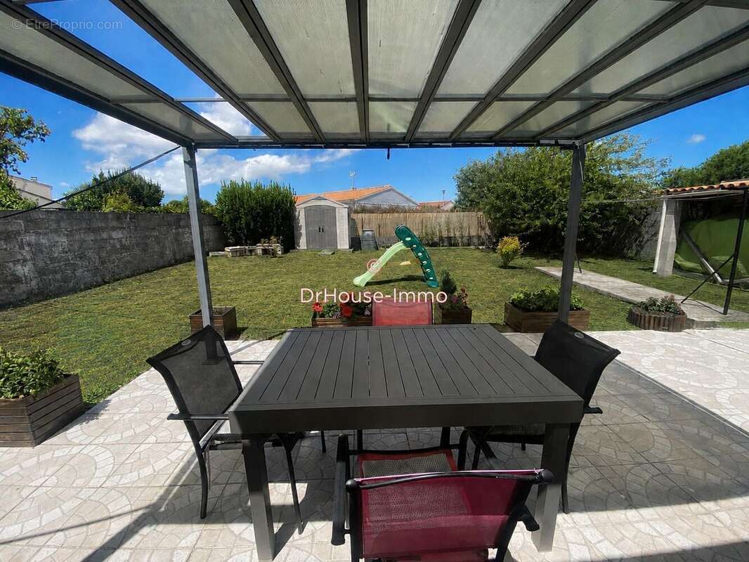 Maison 80 m² à Aytre  - photo 2
