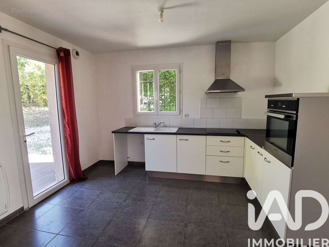 Photo 5 - Maison à BRIGNOLES