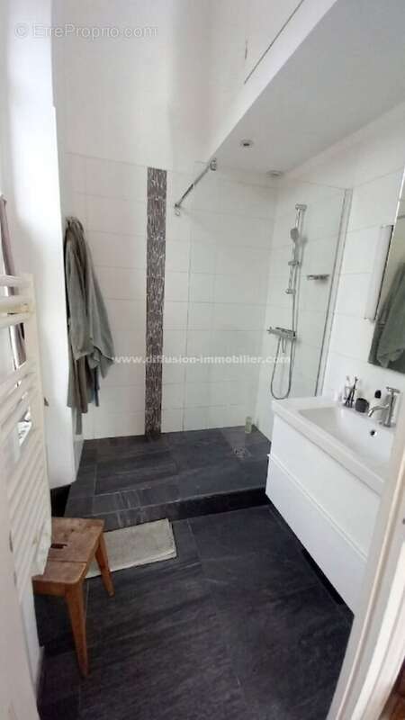 Barcelonnette - Duplex dans une Villa Mexicaine - Viager occupé - photo 5