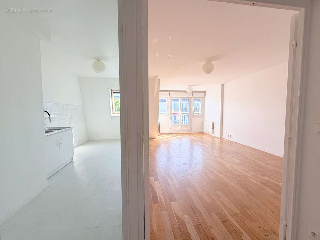 Appartement à RUEIL-MALMAISON