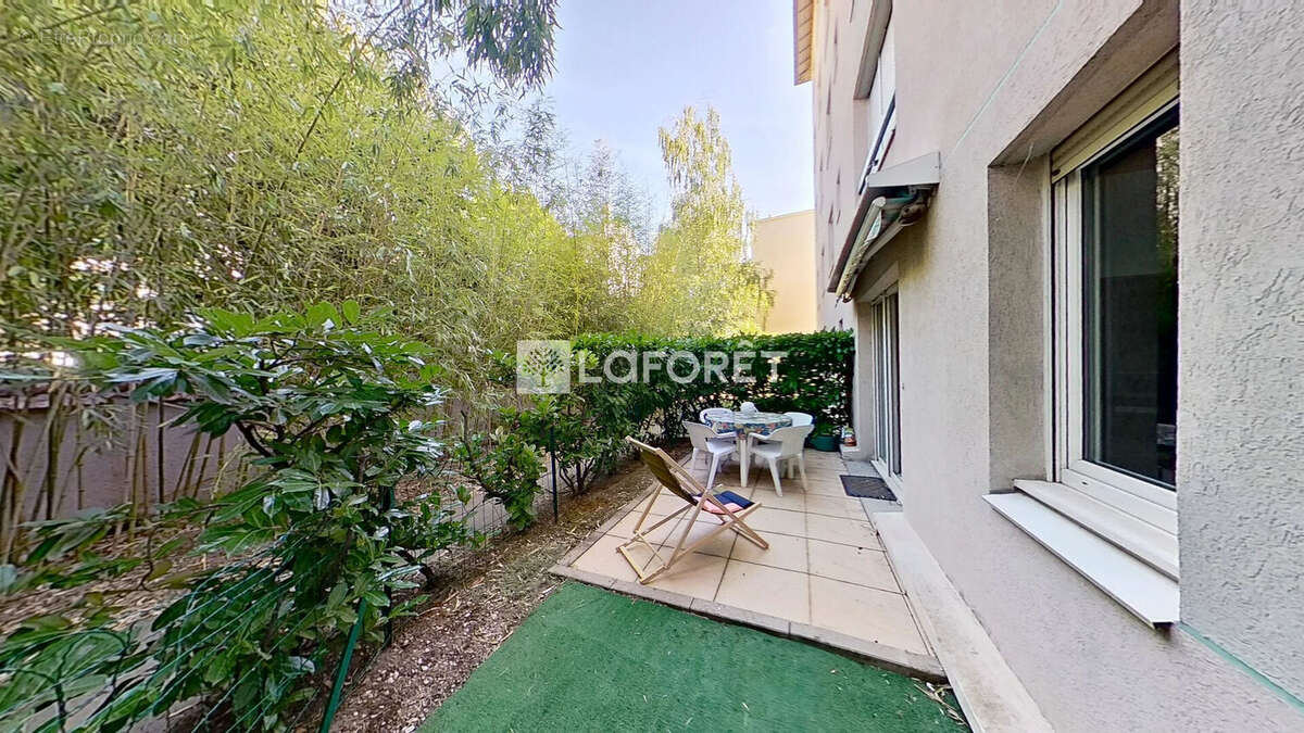 Appartement à LYON-8E