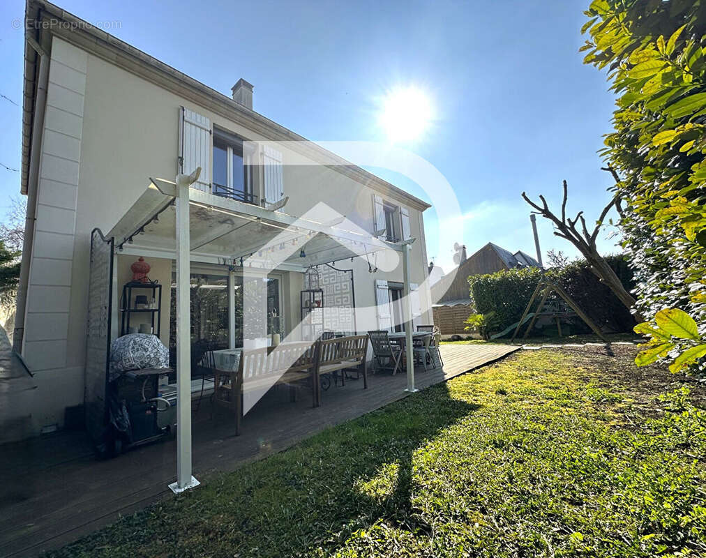 Maison à MONTMORENCY