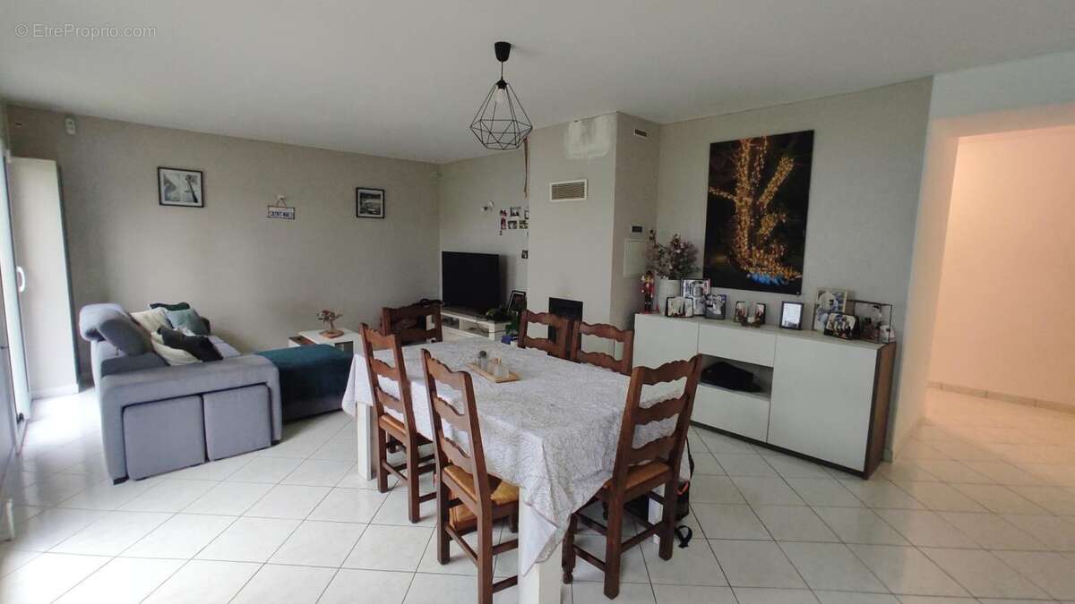 Maison à NOZAY