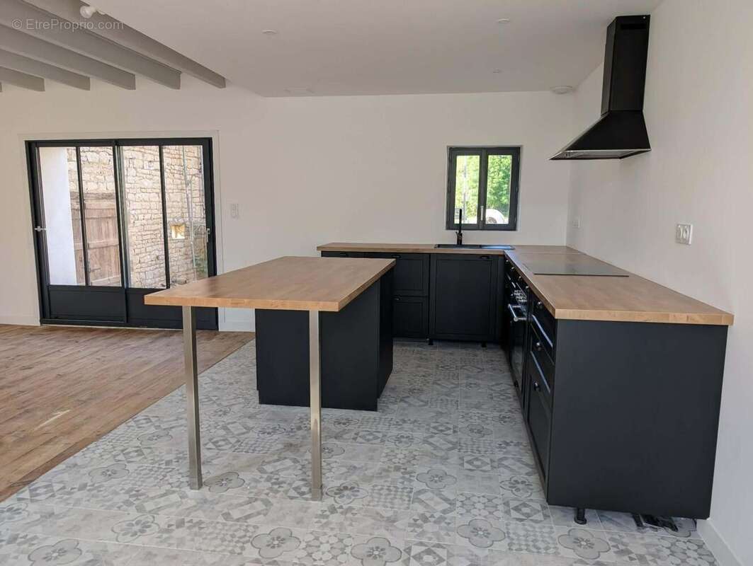 Photo 2 - Maison à LA ROCHENARD
