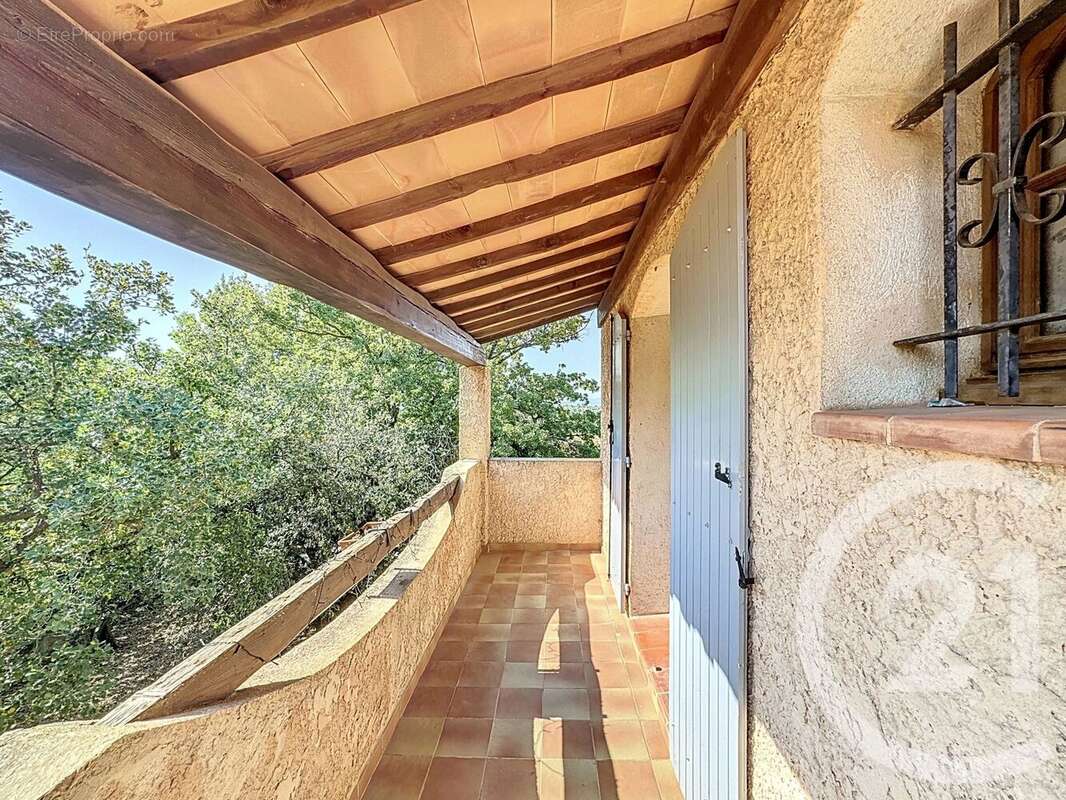 Maison 141 m² à Puyloubier  - photo 7