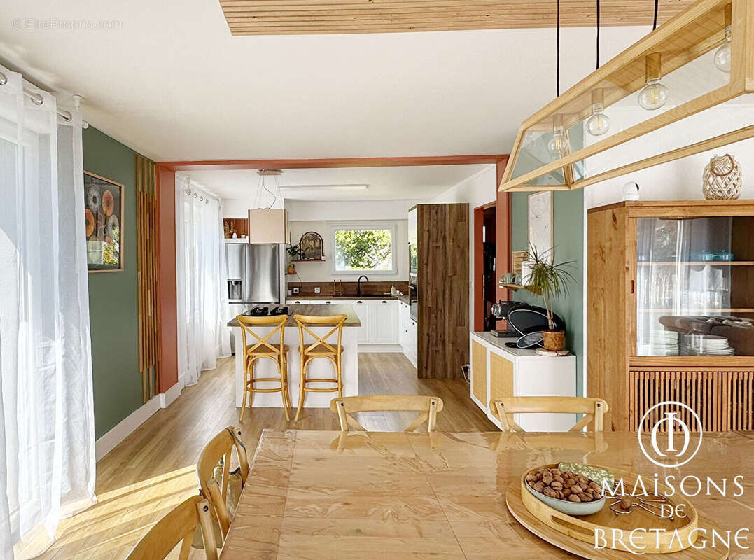 Maison à QUIMPERLE