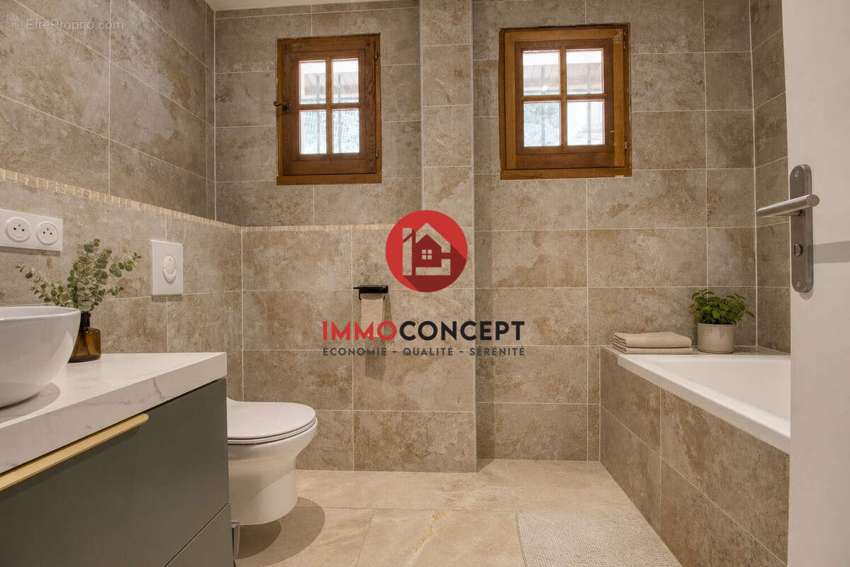 Maison 122 m² à Rochefort-Du-Gard  - photo 8