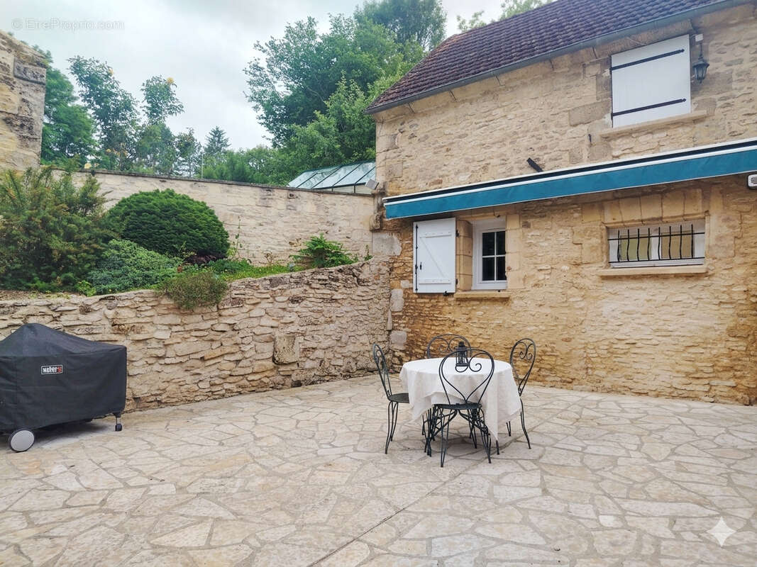 Foulangues maison en pierres de 135m2 - photo 22