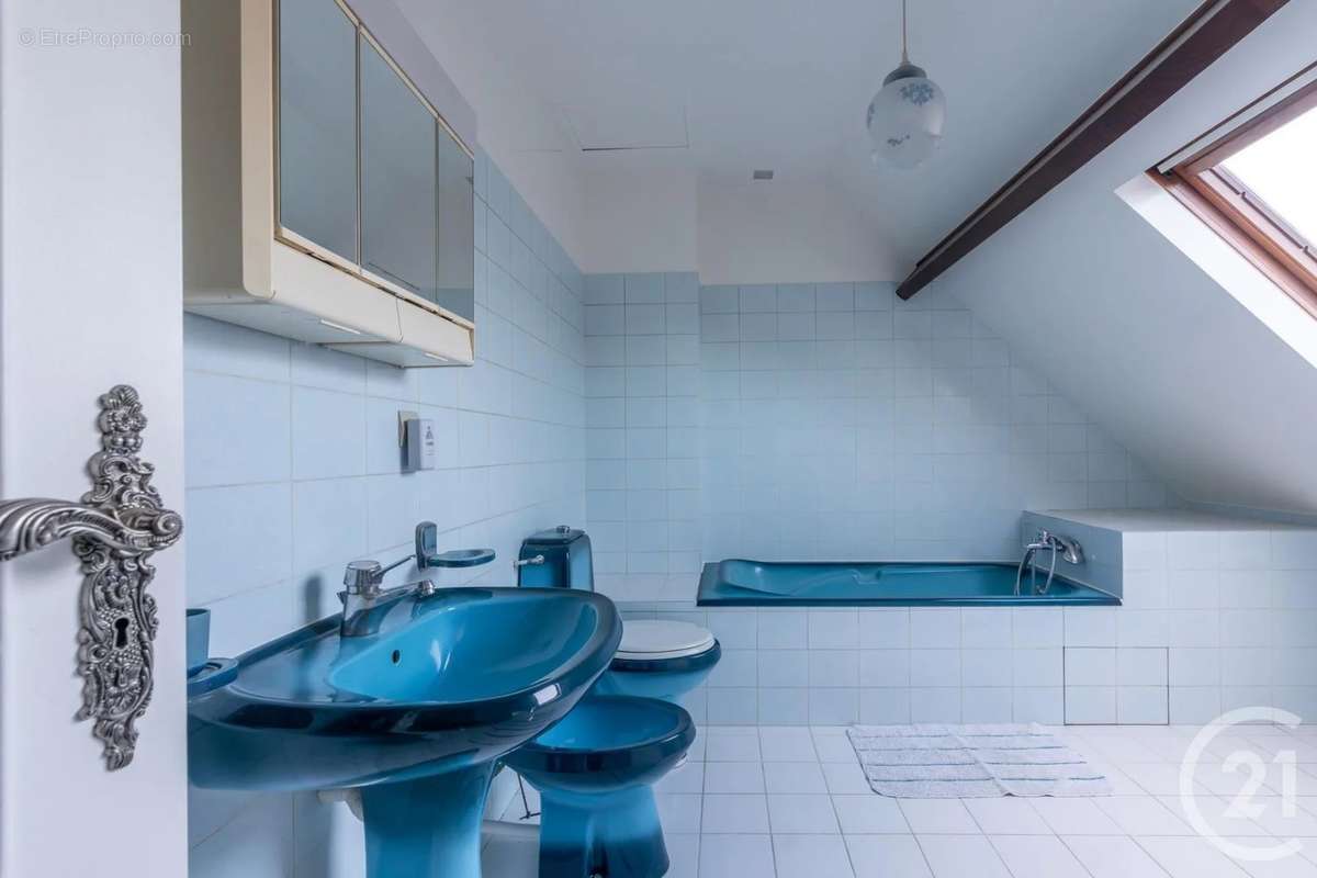 Maison à VILLIERS-SUR-MARNE