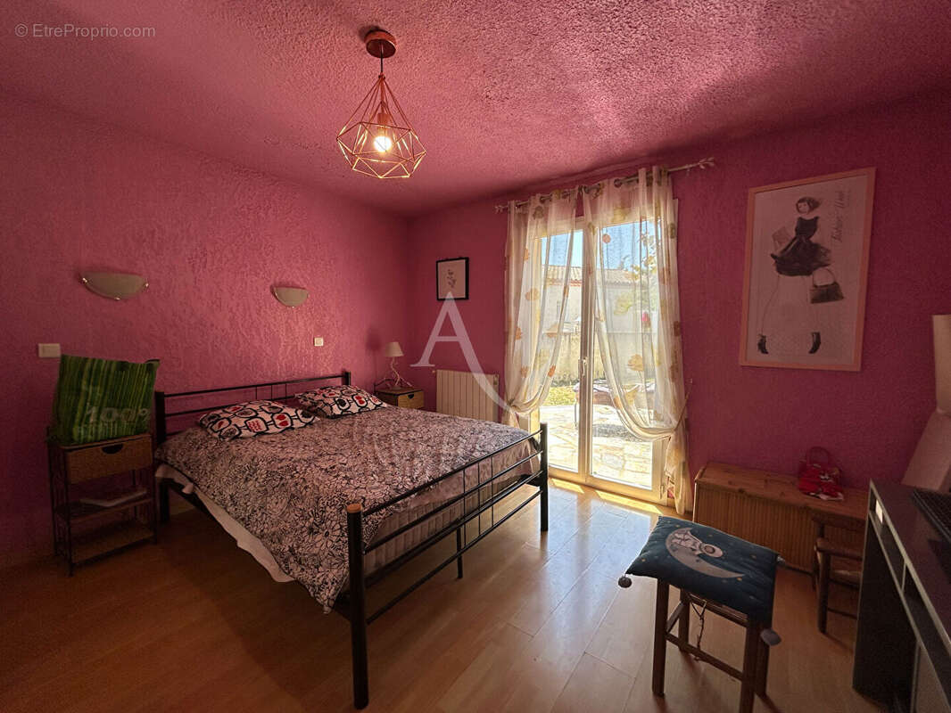Maison à CAVANAC