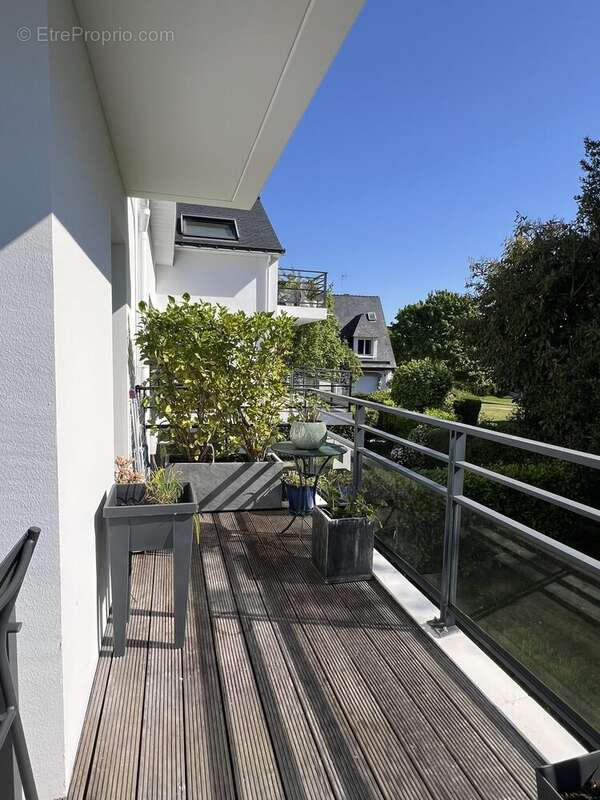 Appartement à LARMOR-PLAGE