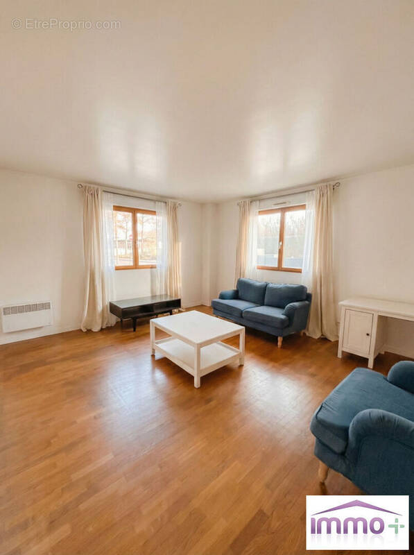 Appartement à PARIS-19E
