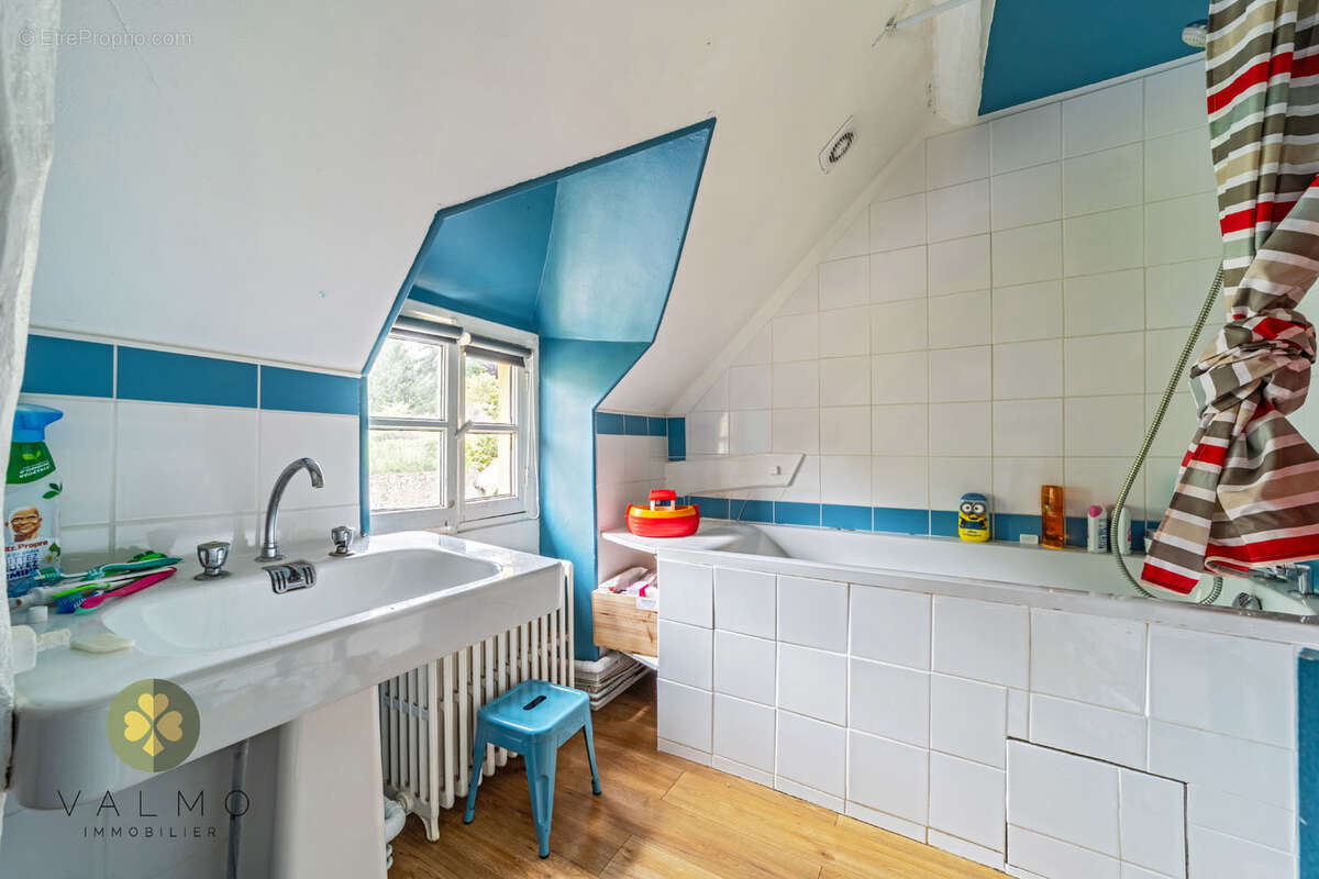 Maison à MONTFORT-L'AMAURY
