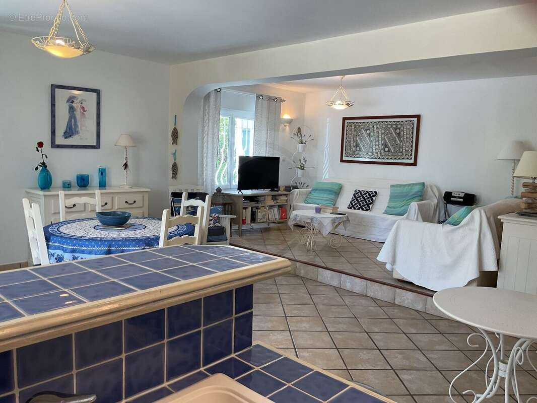 Maison à FRONTIGNAN