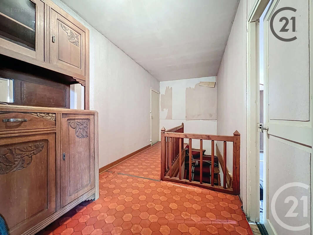 Maison à SAINT-QUENTIN-LE-PETIT